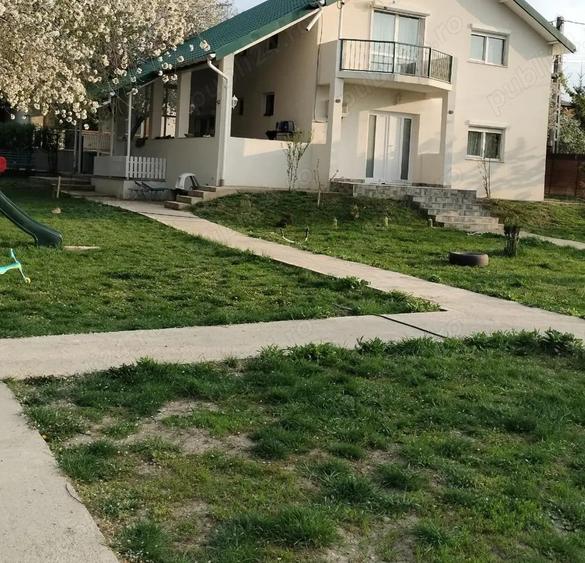 Casa de inchiriat Aroneanu- 5 camere, 2 bai, 1000 mp curte amenajata, panouri fotovoltaice; - 5