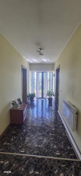 Casă cu 4 camere cu Teren 200 Mp în Valu lui Traian