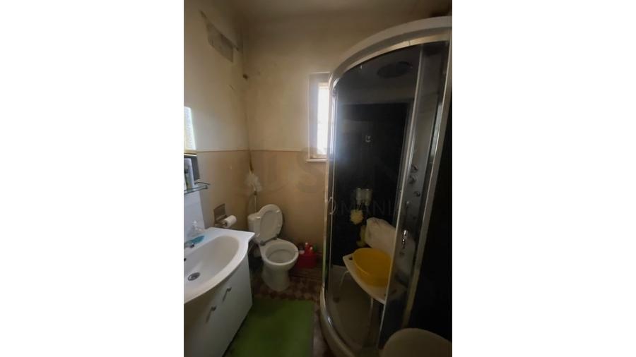 Apartament cu 3 camere decomandat în Cișmigiu