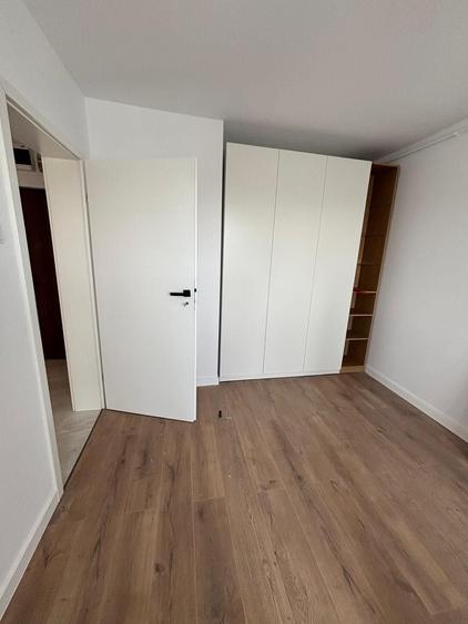 Apartament cu 2 camere decomandat în Berceni