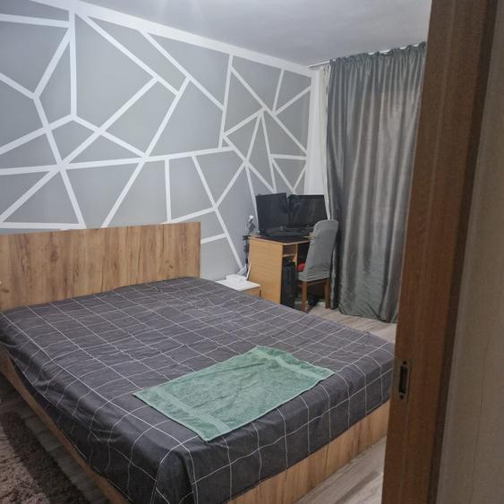 Garsonieră decomandată în Central