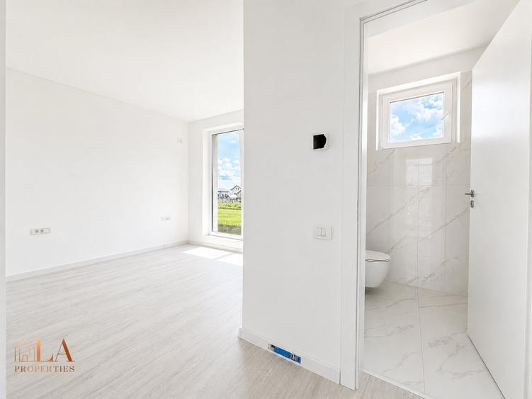 Casă individuală cu 4 camere cu Canalizare în Bragadiru