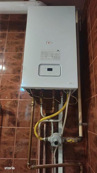 De vanzare/inchiriere apartamentin vila,zona liceul Decebal - 15