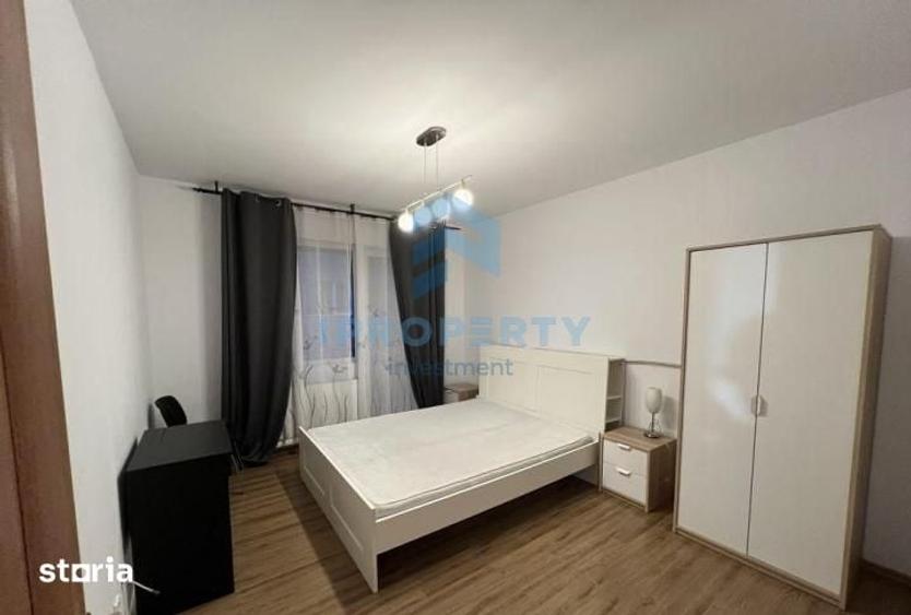 Casă cu 5 camere cu Teren 470 Mp în Militari