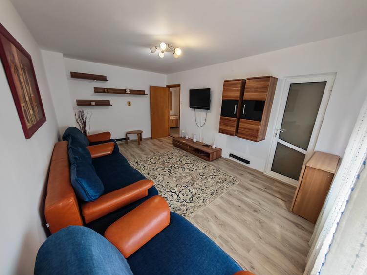 Apartament cu 2 camere decomandat în Inel II