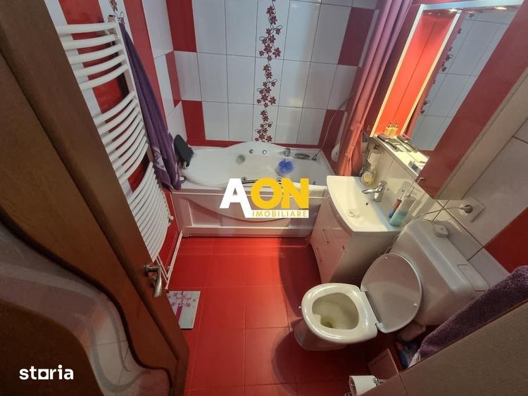 Apartament cu 3 camere decomandat în Tolstoi