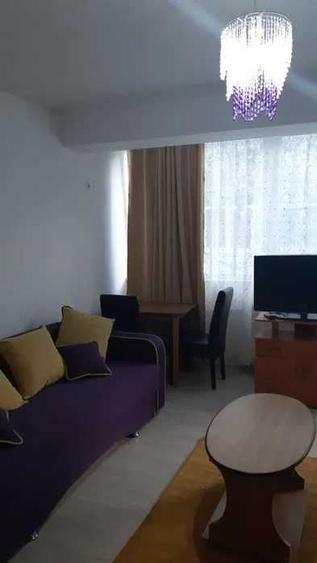Garsonieră semidecomandată în Gorjului