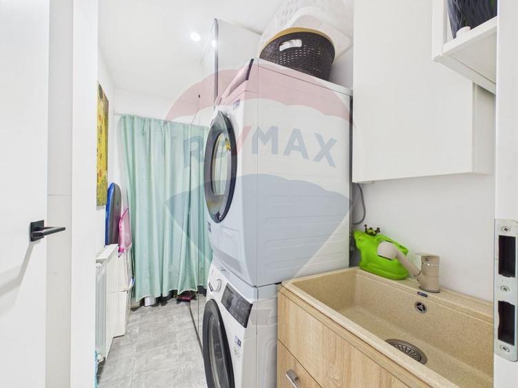 Apartament cu 3 camere decomandat, mobilat în Unirii