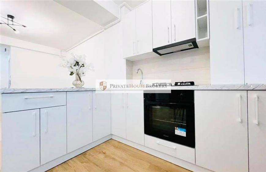Apartament cu 2 camere semidecomandat, mobilat în Pipera