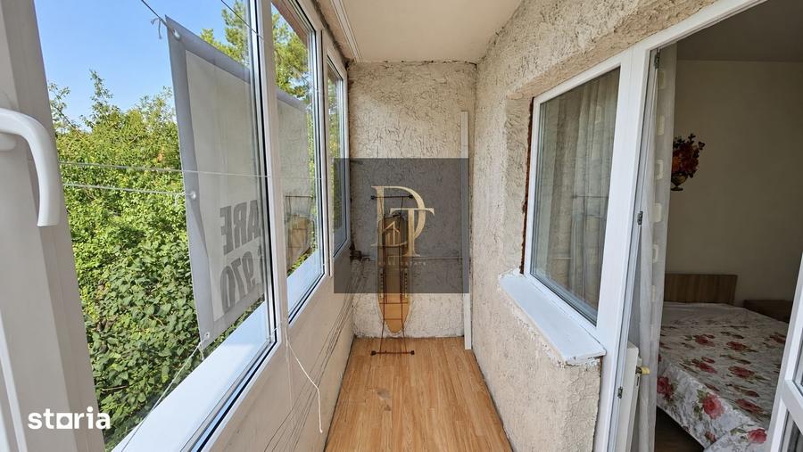 Apartament cu 2 camere decomandat în Tractorul