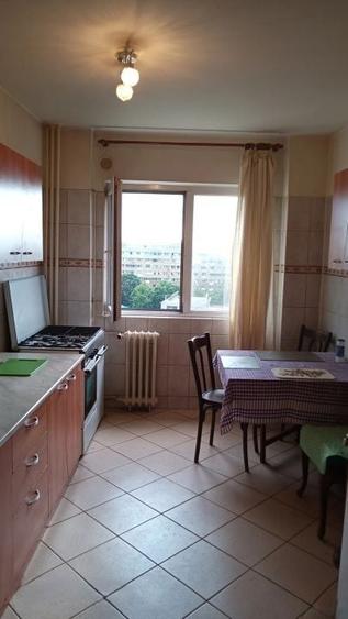 Apartament 4 camere-de vanzare-decomandat-zona Lujerului - 2
