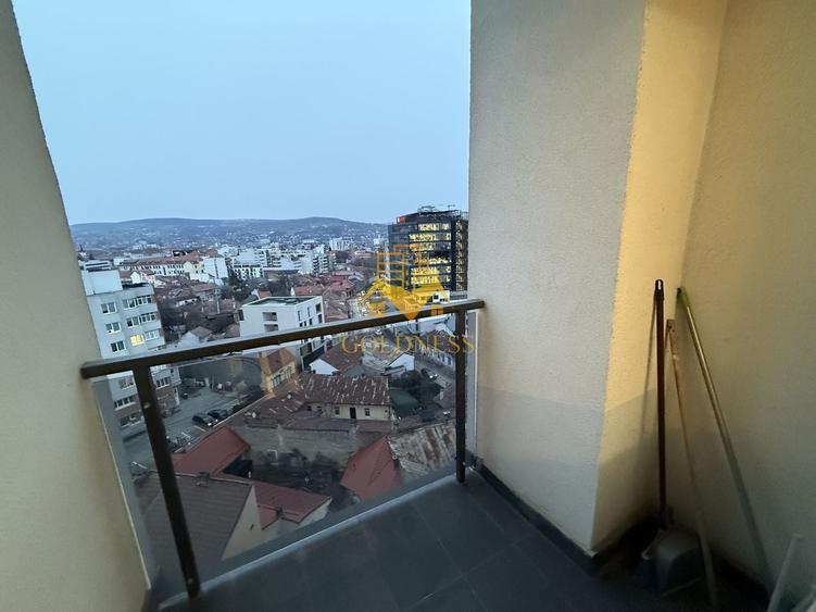 Apartament cu 2 camere semidecomandat în Ultracentral
