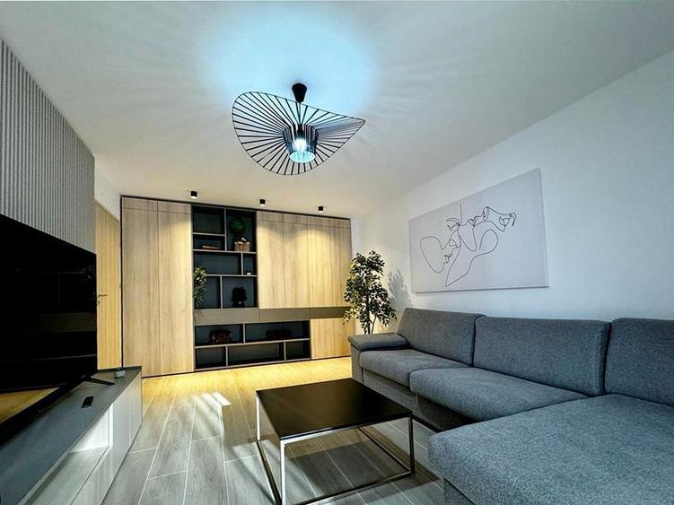 Apartament cu 2 camere decomandat, mobilat în Astra