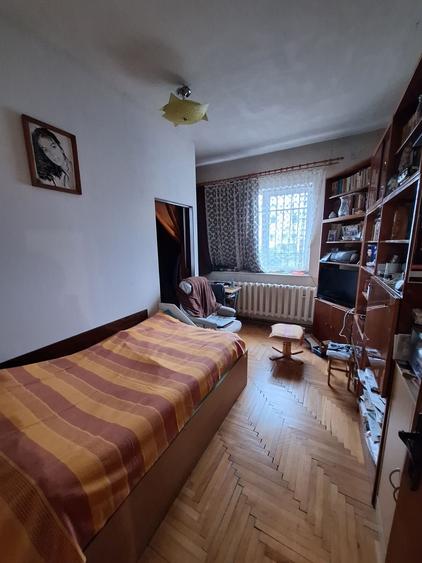 Casa + teren de vanzare, zona ultracentrala Hotel Carpati - 2