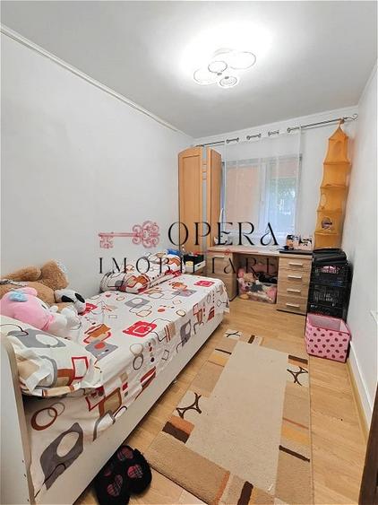 Apartament 4 camere, decomandat, de vanzare, zona Canta - 3