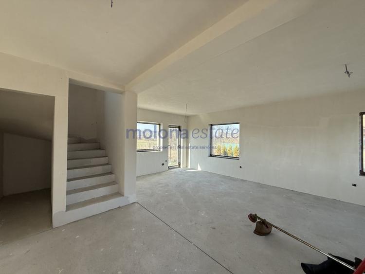 Exclusivitate, Ultima casă disponibilă,  3 dormitoare , 470 mp teren ,Jucu - 5