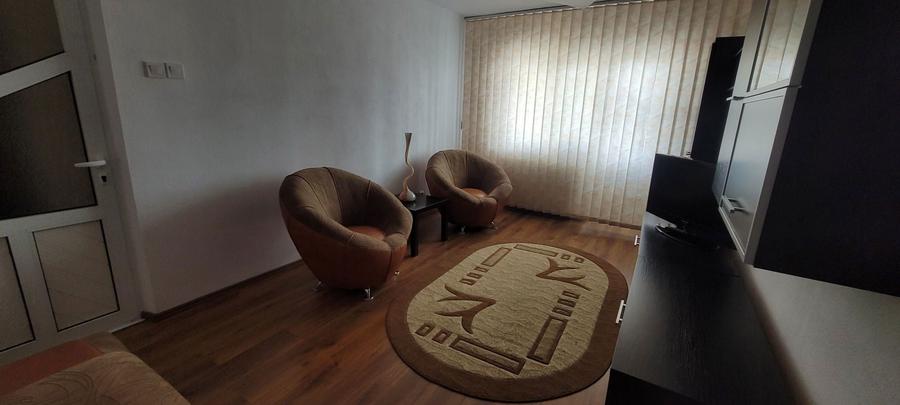 Inchiriez apartament 2 camere m6 - 6