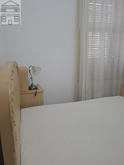 Apartament semi decomandat ultracentral in localitatea Oradea - 4
