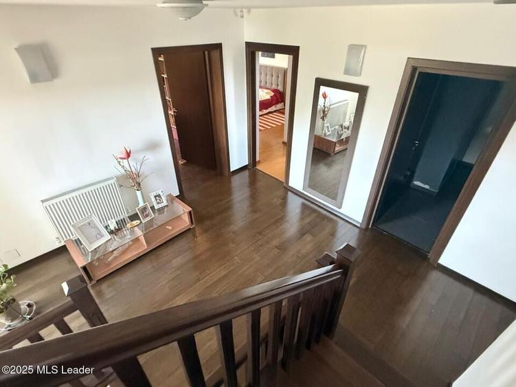 Casa Mogosoaia cu livada, crama si terasa - 17