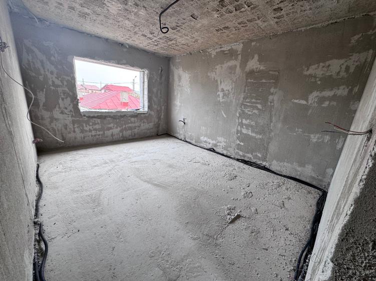 Promotie Casa P+1+M. 5 cam. Util 185mp. Teren 120mp - 12