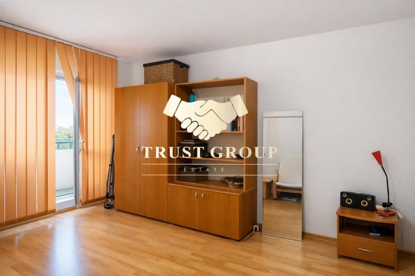 Garsoniera Piata Victoriei -Bloc reabilitat an 1991 - 1