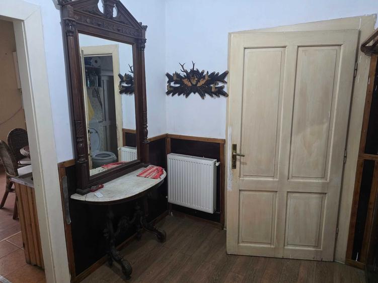 Persoana fizica vand casa, central - 1