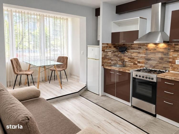 Apartament cu 3 camere decomandat în Cetate