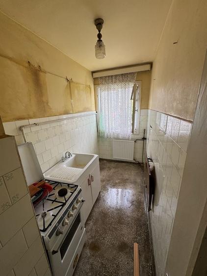 Apartament cu 2 camere decomandat în Exterior Vest