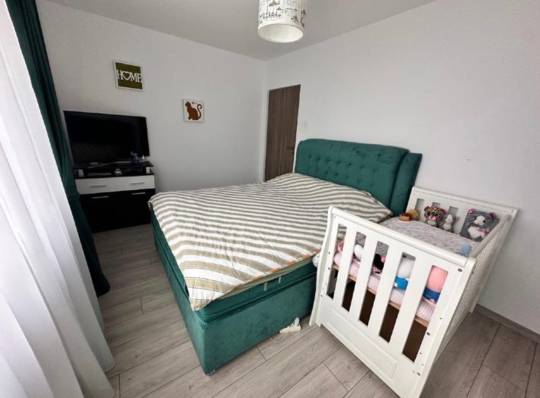 Apartament 3 camere semidecomandat - 2