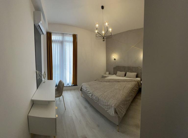 De inchiriat 2 camere lux, central - zona Eminescu - 11
