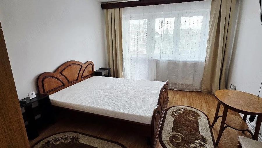 Inchiriez apartament 2 camere, et. 3, zona Hotel Roman - 3