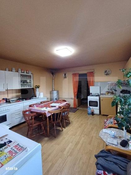 Casă cu 4 camere în Central