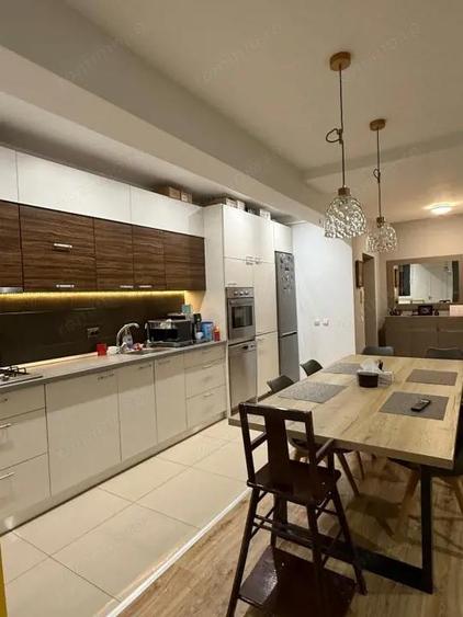 Apartament de vanzare, 3 camere, 80 mp, zona Eroilor! - 3