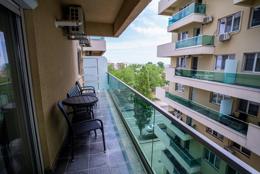 Statiunea Mamaia- apartament  cu 2 camere ,mobilat utilat..vedere la lac....... - 4