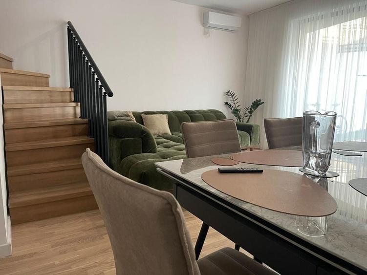 NOU!!!Vila cu 5 camere, mobilata ROVERE, finisaje moderne - 1