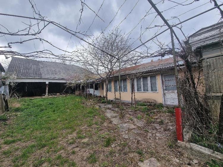 Casa de vanzare in Fitione?ti, Vrancea - 2