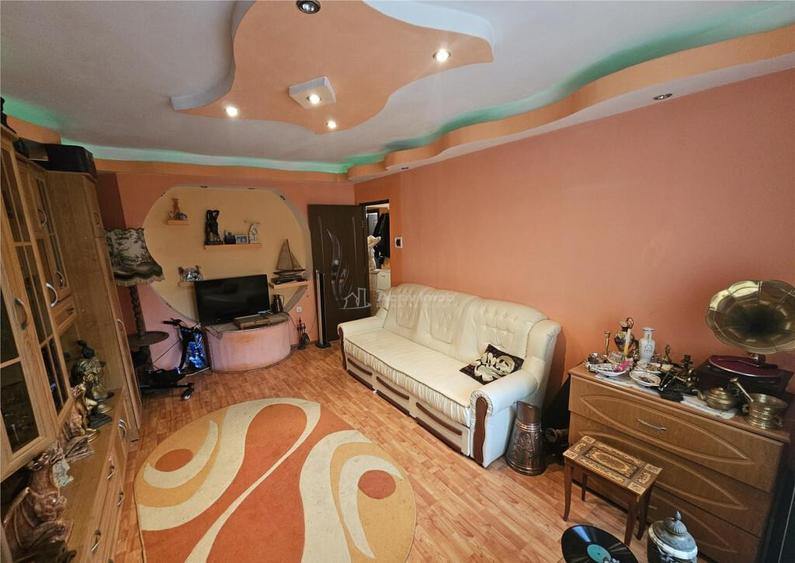 Resita, 3 Cam. Dec., Micro 4 - 11