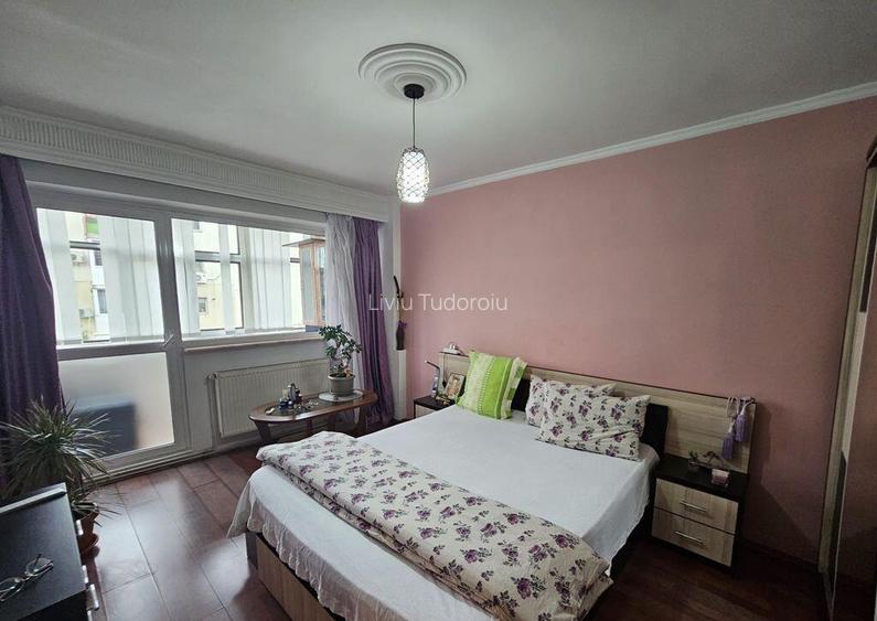 Apartament 3 camere decomandat, spa?ios ?i modern P... Apartament 3 camere decomandat, spa?ios ?i modern P...
