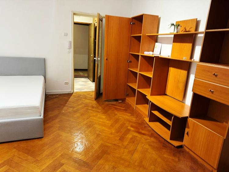 Gara de Nord - 3 minute Metrou - Garsoniera confort 1 MODERNA - 2