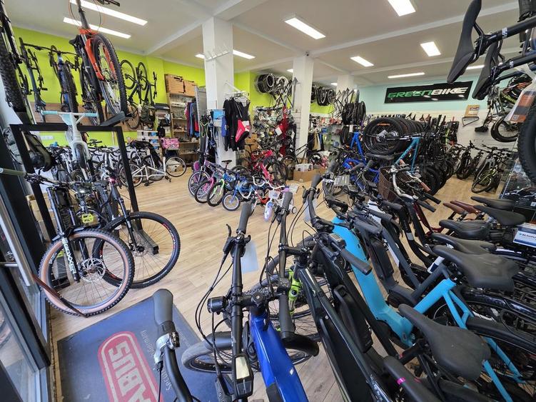 Inchiriez spatiu comercial ultracentral 135mp - 6