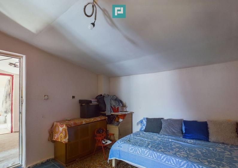 Casa cu Poten?ial Imens in ?ipet, Comuna Tormac - 13