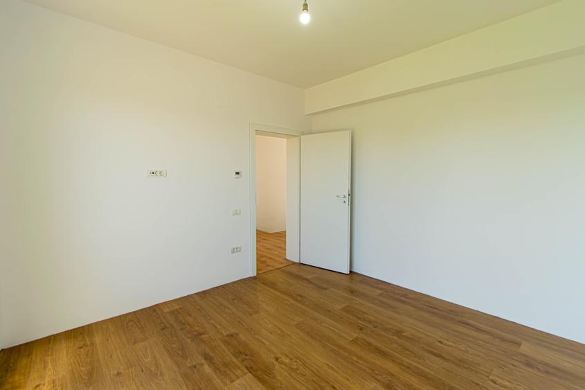 Proiect Aleea cu Tei, 5 vile la cheie, curte amenajata - 41