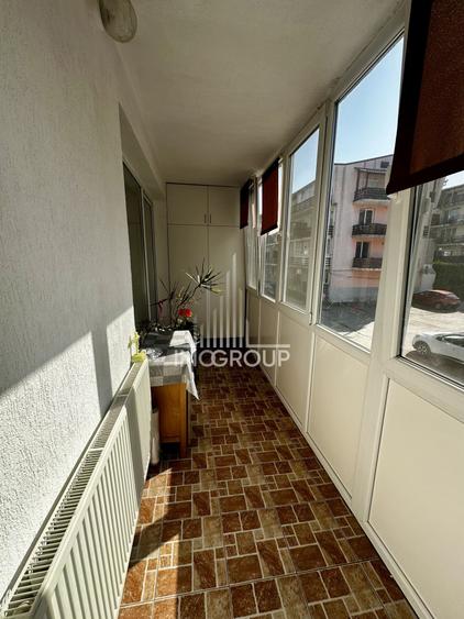 Apartament 2 camere, decomandat, 3 balcoane si parcare, Floresti, zona Eroilor - 9