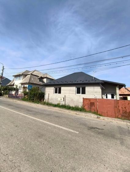 Casa de vânzare semifinisata Bistrița,zona subcetate - 1