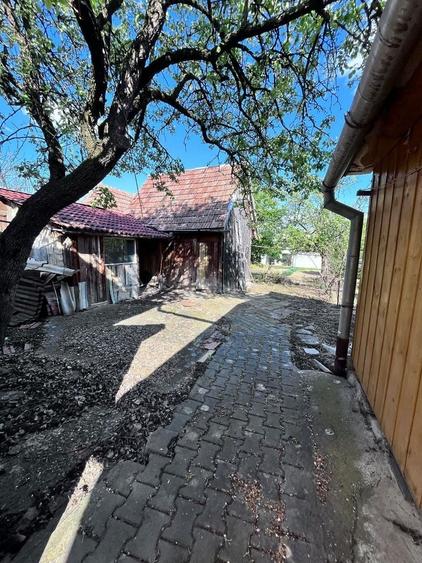 Casa de vanzare cu 3 camere, zona Schit - 9