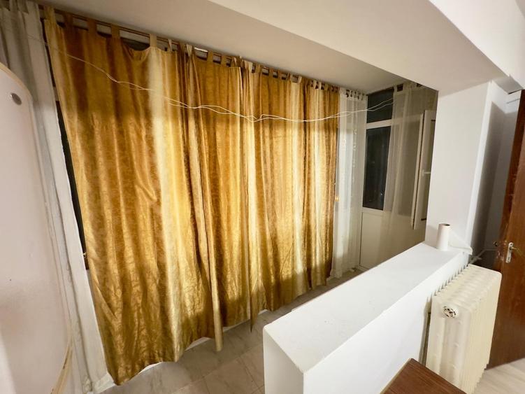 Garsoniera decomandata, 1 minut metrou Gorjului , bloc anvelopat - 6