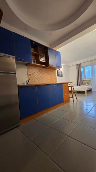 Garsoniera Jean Louis Calderon / Universitate - 6