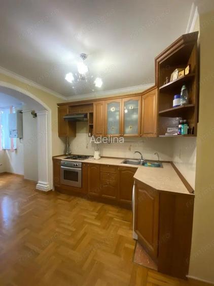 Apartament cu 3 camere in Calea Sagului de vanzare Apartament cu 3 camere in Calea Sagului de vanzare