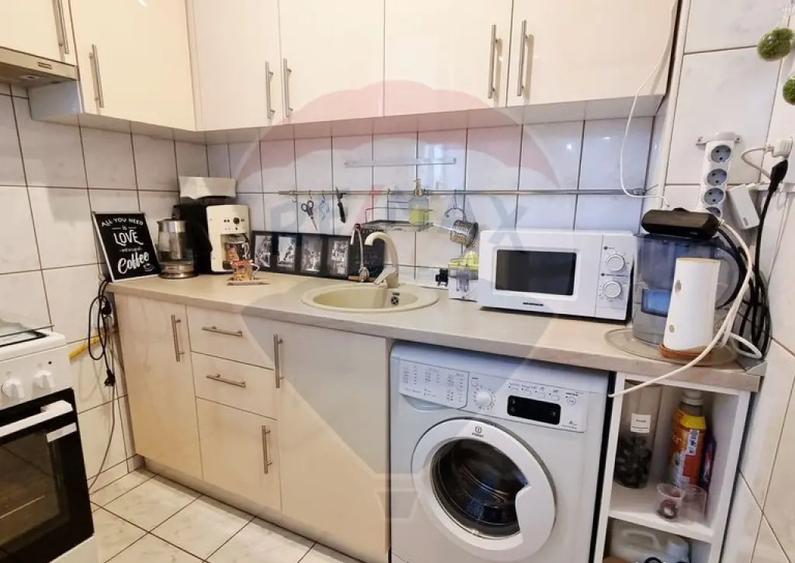 Garsoniera de vanzare metrou Costin Georgian - 5