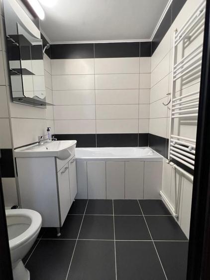 Ofer spre inchiriere apartament 2 camere in Piata Dorobanti 2 - 6